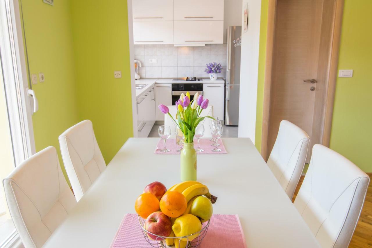 Vendi Apartment *